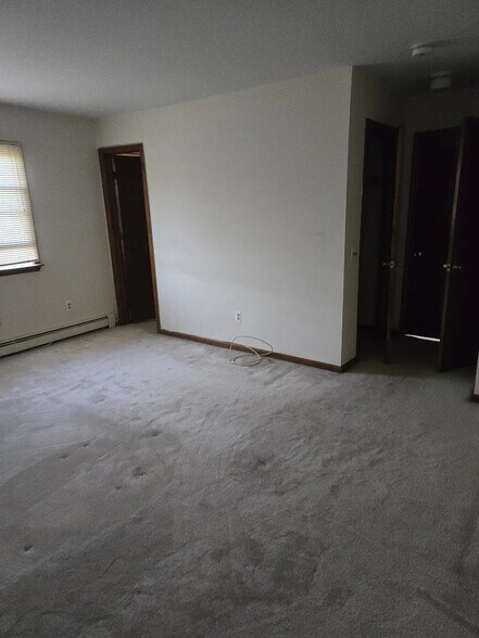 Building Photo - 1456 Nepperhan Ave
