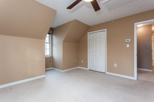 Building Photo - Beautiful 3 Bedroom, 2 Bathroom Home in Chesterfield ***Available Early-Mid June 2026***