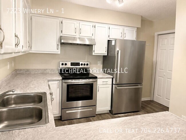 Building Photo - 7223 Winery Ln
