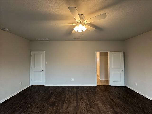 Building Photo - 7948 Oaktown Dr