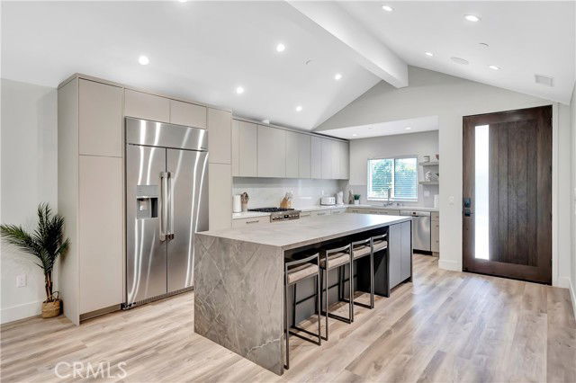 Building Photo - 6743 Colgate Ave