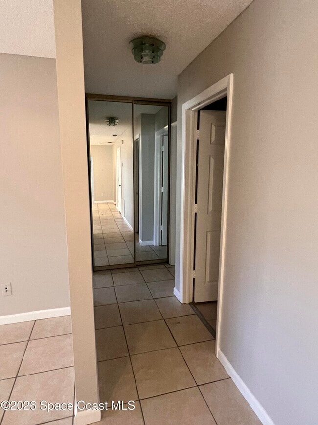 Building Photo - 666 John Hancock Ln