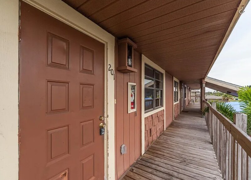 Building Photo - 1407 SW 16th Terrace