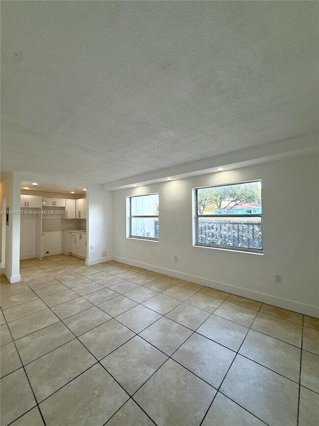 Building Photo - 3100 W Flagler St
