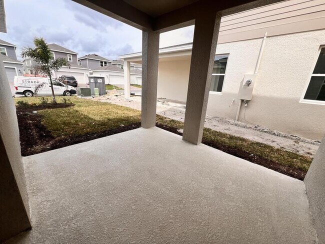 Building Photo - 6442 Pine Warbler Wy