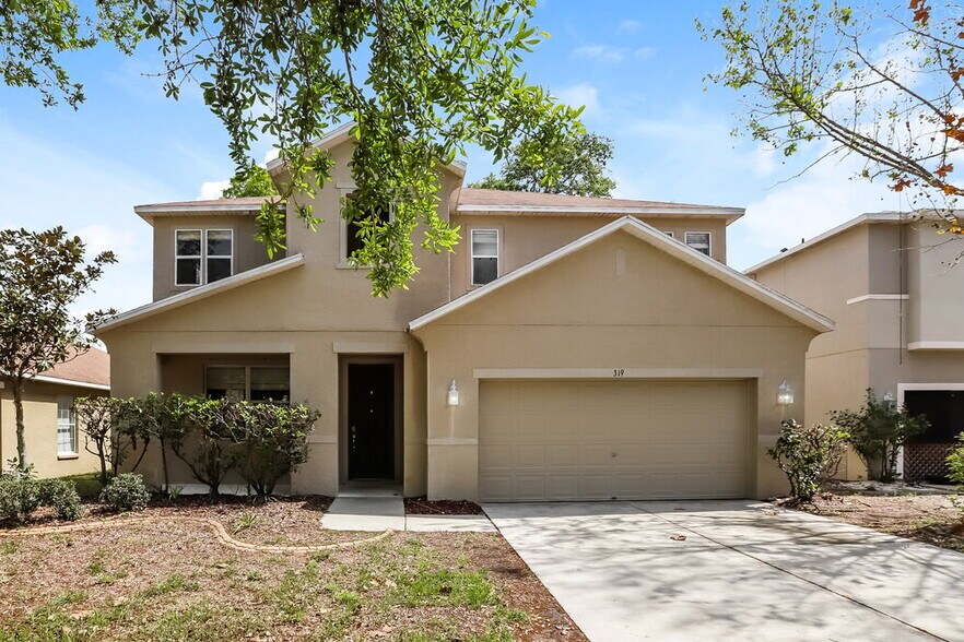 Primary Photo - 319 Vine Cliff St