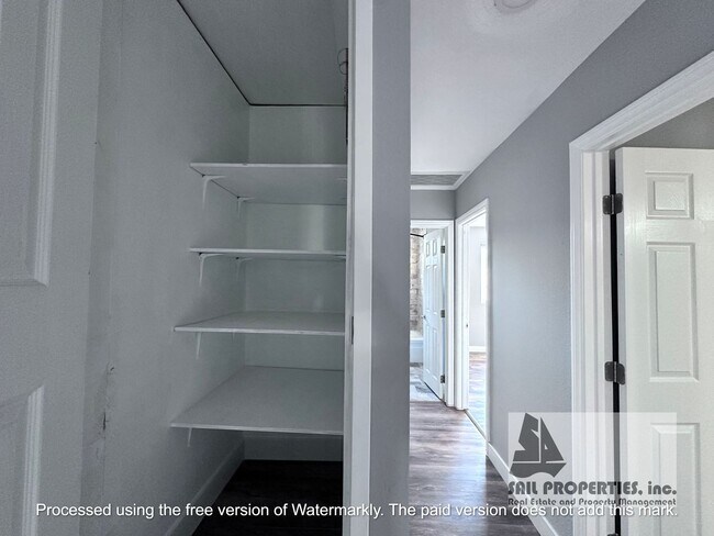 Building Photo - Gorgeous Huntington Beach Single Story Home!