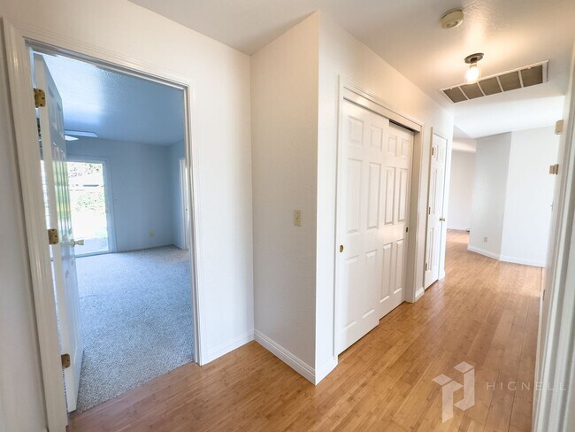 Building Photo - Amber Grove Home for Rent in Chico CA | Pool, Remodeled Interior, Landscaped Yard