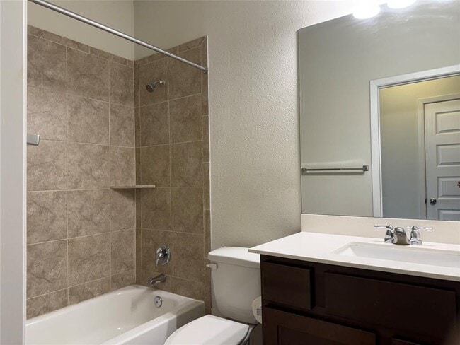 Building Photo - 9712 Grapevine Leaf Dr