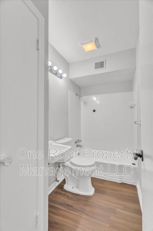 Building Photo - 646 N 31st St