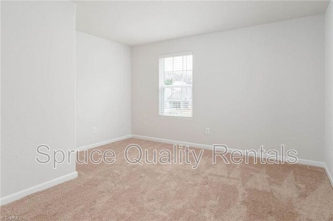 Building Photo - 2232 Balmore Ave