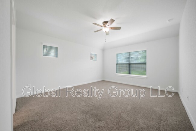 Building Photo - 10519 Rosalina Lp