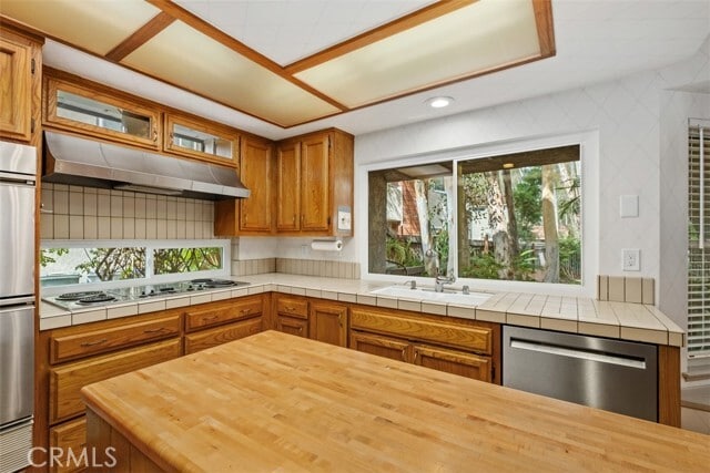 Building Photo - 24881 Village Wood Ln