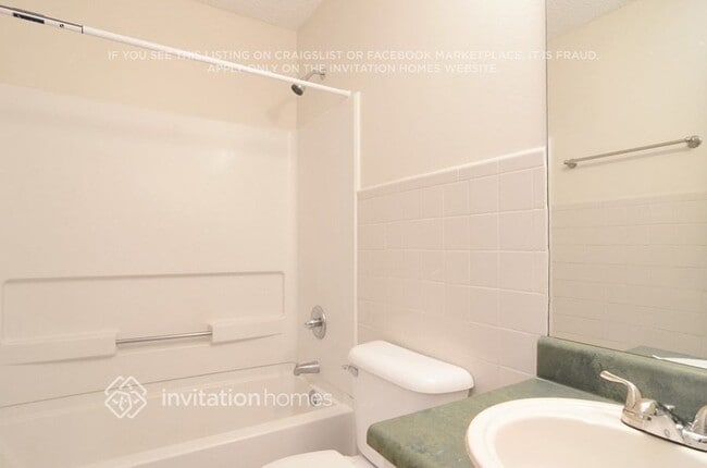Building Photo - 1092 Meadow Glen Cir