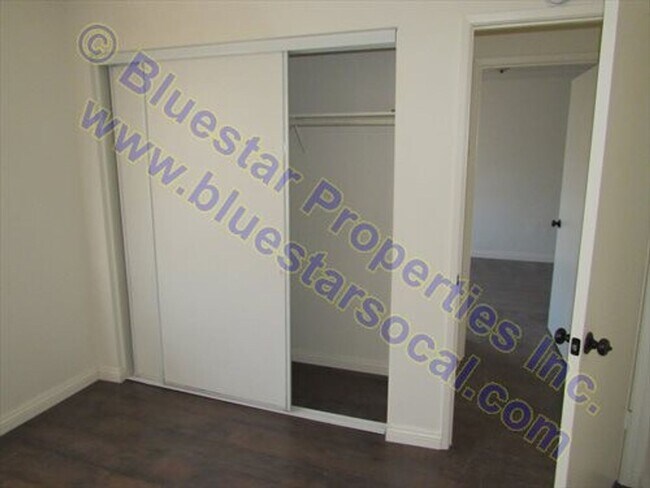 Building Photo - 11159C