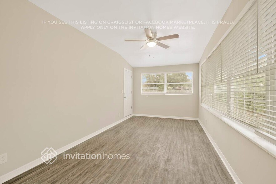 Building Photo - 10309 Haverford Rd