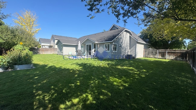 Building Photo - Fantastic Home In Nampa!