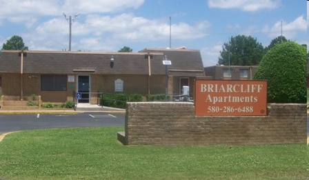 Primary Photo - Briarcliff Apartments