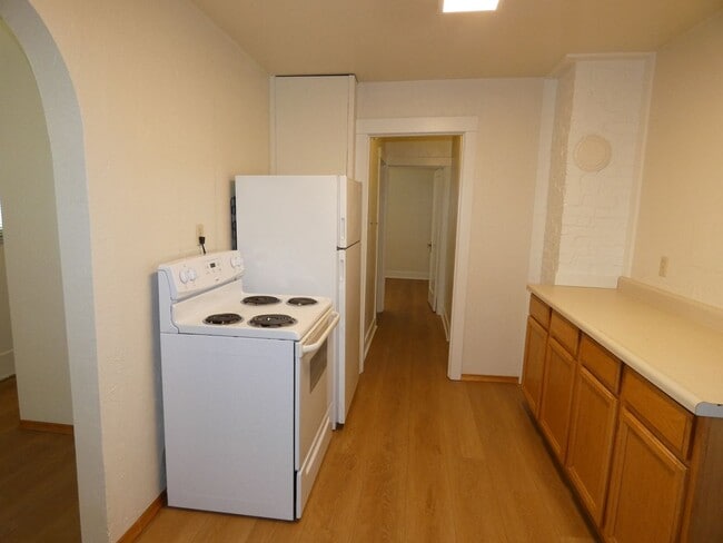 Building Photo - 1022 Caroline St