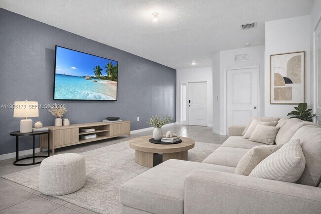 Building Photo - 149 NE 3rd St