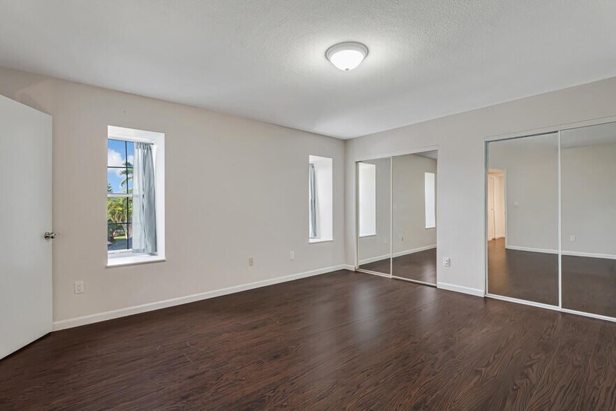 Building Photo - 12057 Basin St N