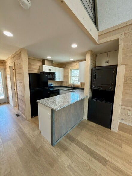 Building Photo - 4439 Jug Factory Rd