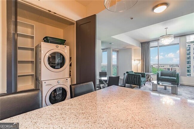 Building Photo - 1820 Peachtree St NW