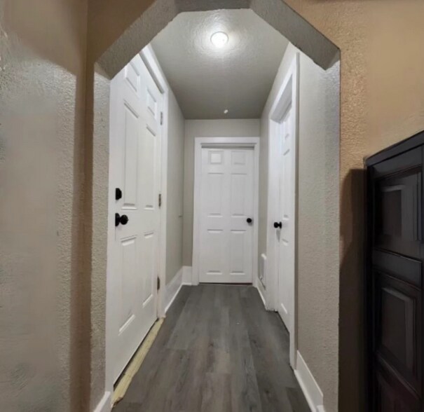 Building Photo - 910 Baltic St