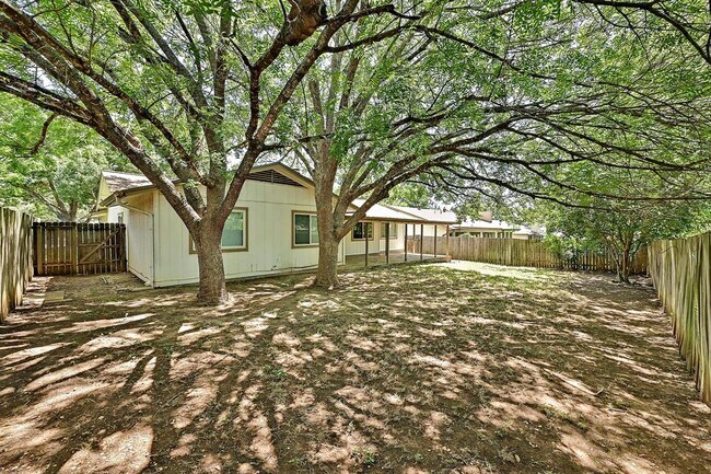 Building Photo - 3707 Tarragona Ln
