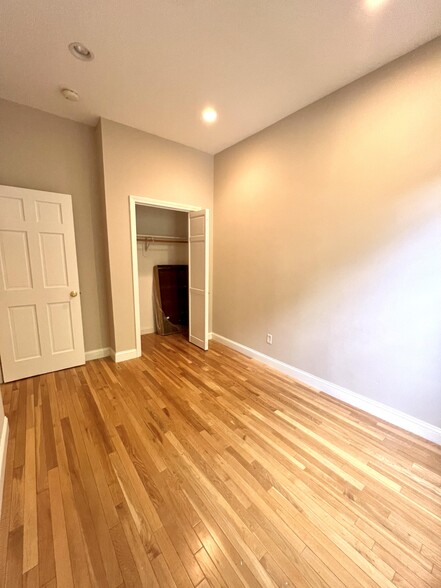 Bedroom.2 - 400 Marlborough St