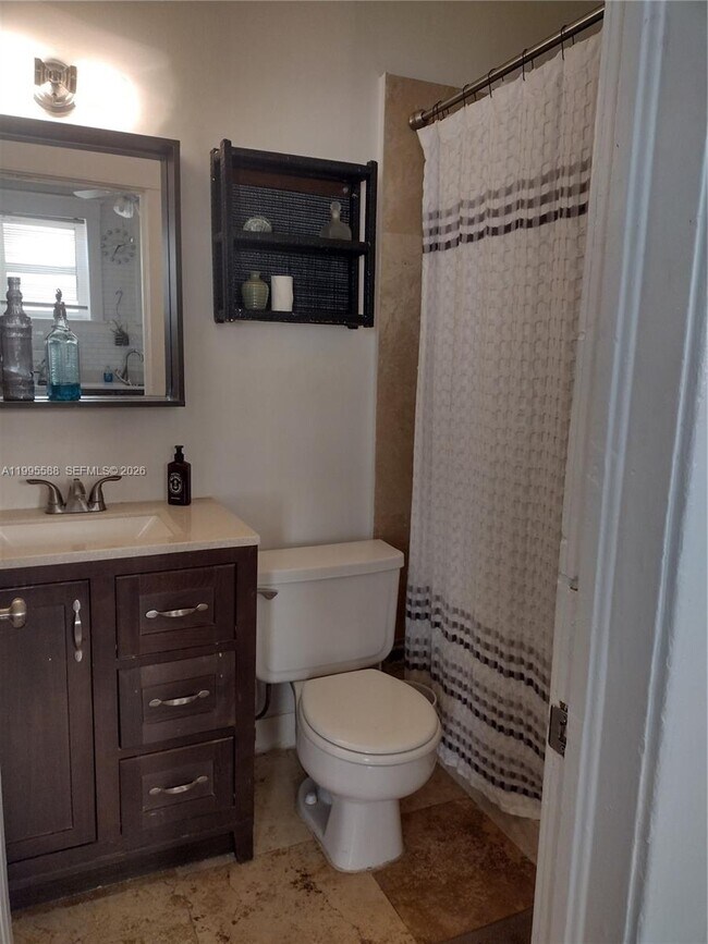 Building Photo - 710 Pennsylvania Ave