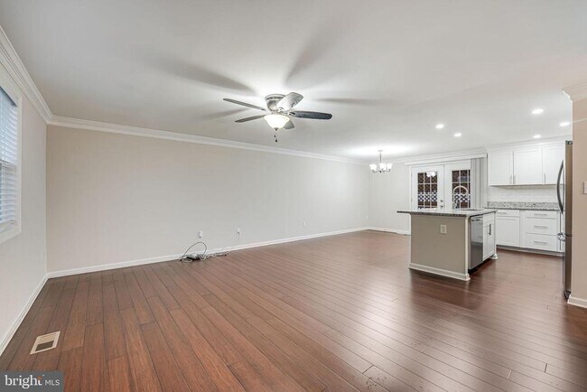 Building Photo - 3206 Shaw Park Ct