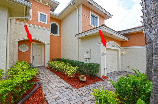 Building Photo - 2553 Langrove Ln SW