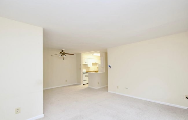 Building Photo - Charming 1BR/1BA Condo in Cardinal Forest, Springfield! Rent Includes Gas, Water, Sewer & Trash