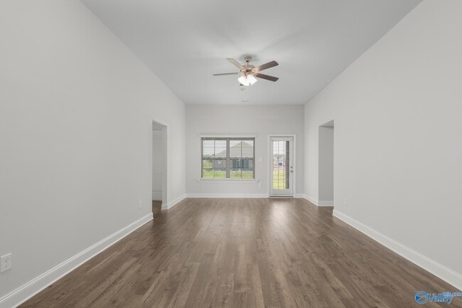 Building Photo - 239 Abercorn Dr