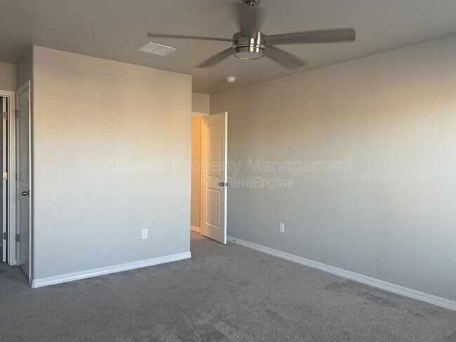 Building Photo - 8175 Talc Dr