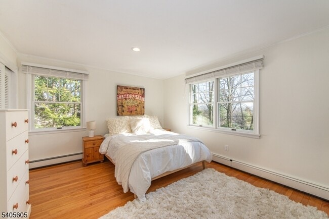 Building Photo - 237 Morris Ave