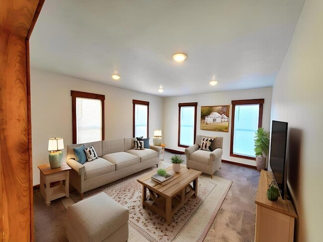 Building Photo - 7612 M-37