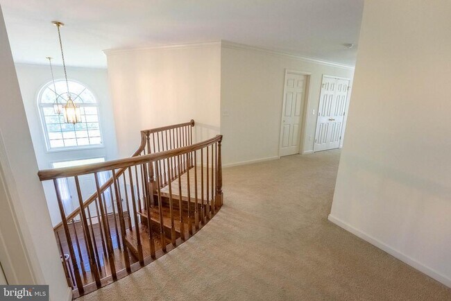 Building Photo - 516 Rachel Dr