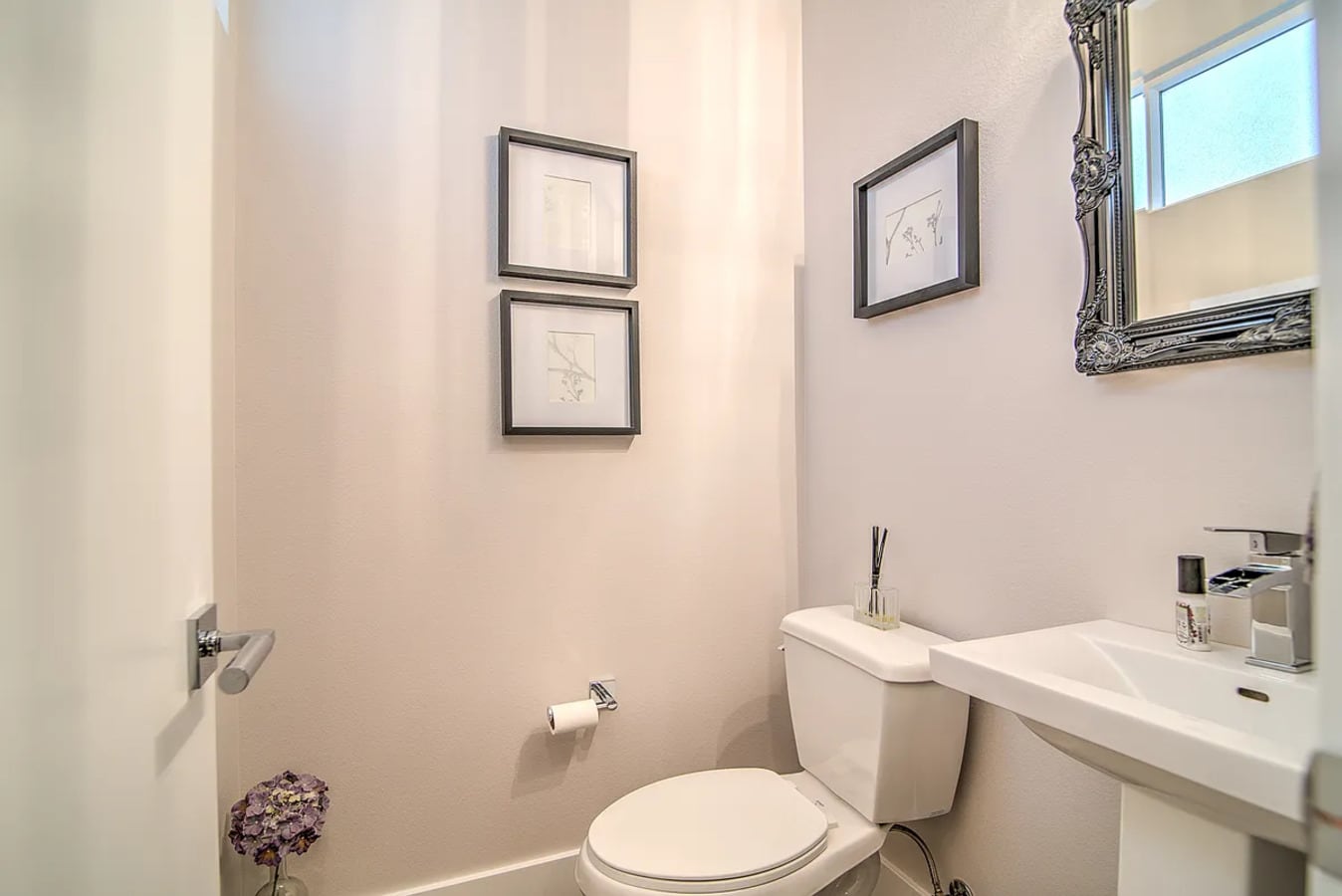 Building Photo - 2945 Umatilla St