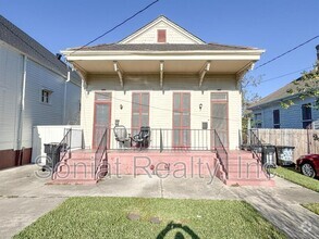 Building Photo - 2657 Ursuline Avenue