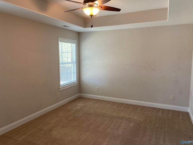 Building Photo - 128 Somerset Park Dr