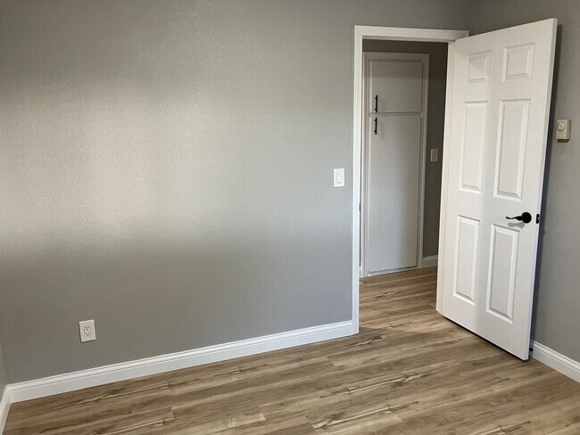 Building Photo - Remodeled Three Bedroom Home