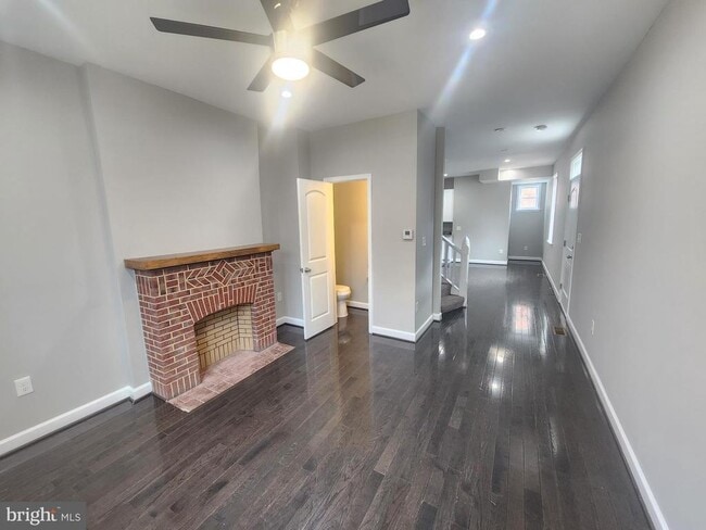 Building Photo - 1827 McCulloh St