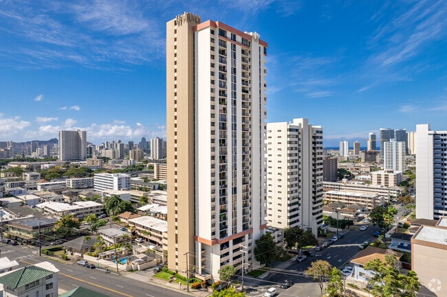 Building Photo - Wilder at Piikoi