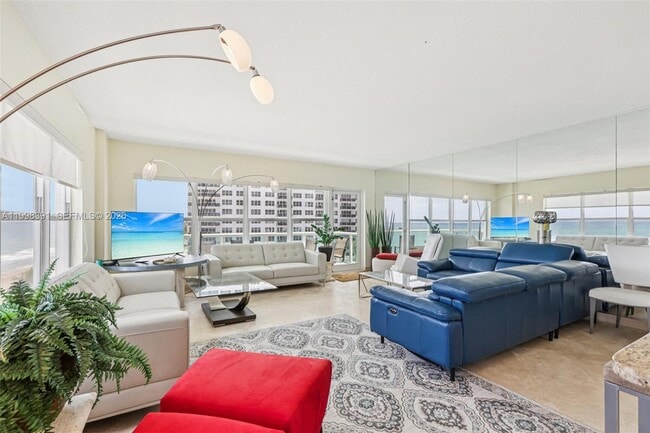 Building Photo - 3550 Galt Ocean Dr