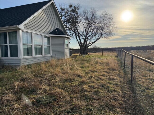 Building Photo - 8171 FM1173