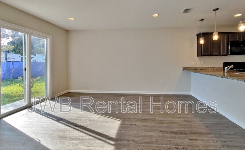 Building Photo - 2817 Regulus Dr