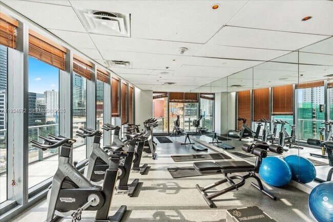 Building Photo - 1300 S Miami Ave