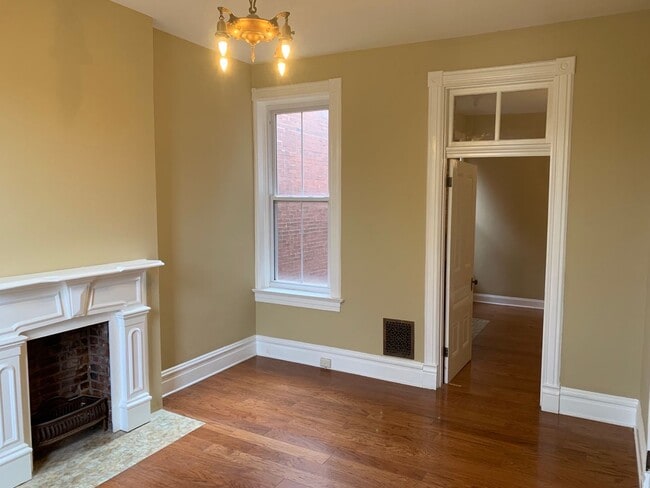 Building Photo - 3129 Shenandoah Ave